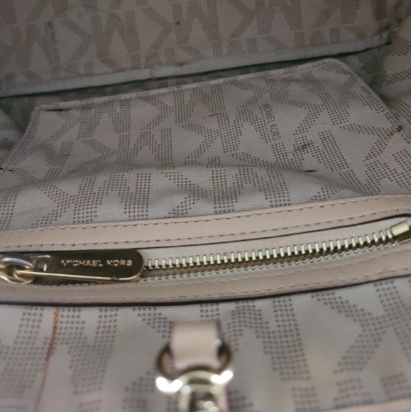 Michael Kors set - Picture 6 of 16